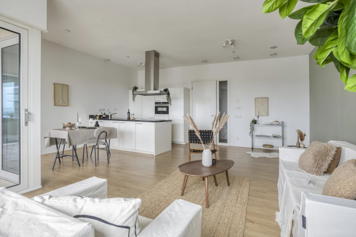 Appartement te koop: Van der Hoevenplein 178, Rotterdam