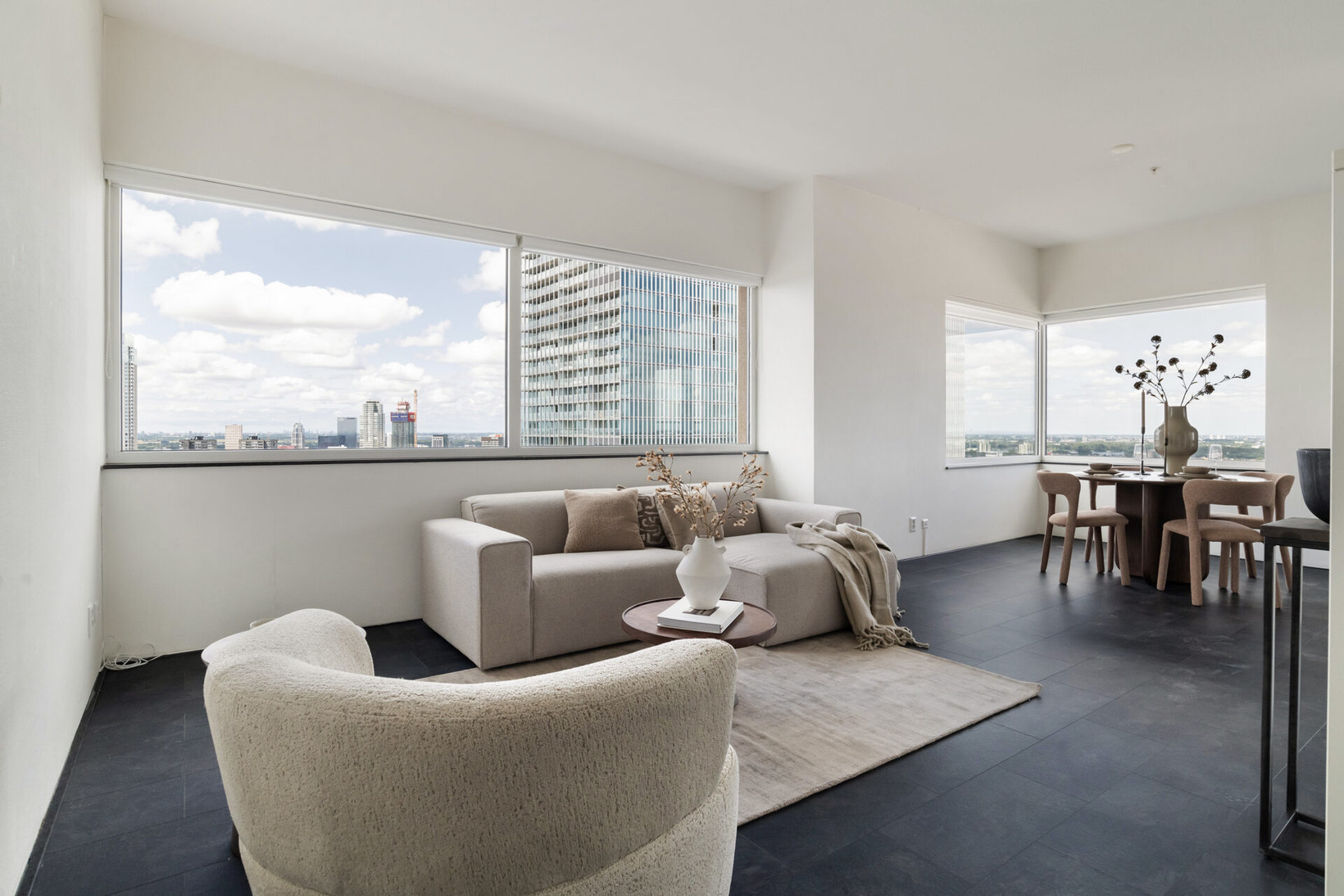Appartement te koop: Van der Hoevenplein 185, Rotterdam