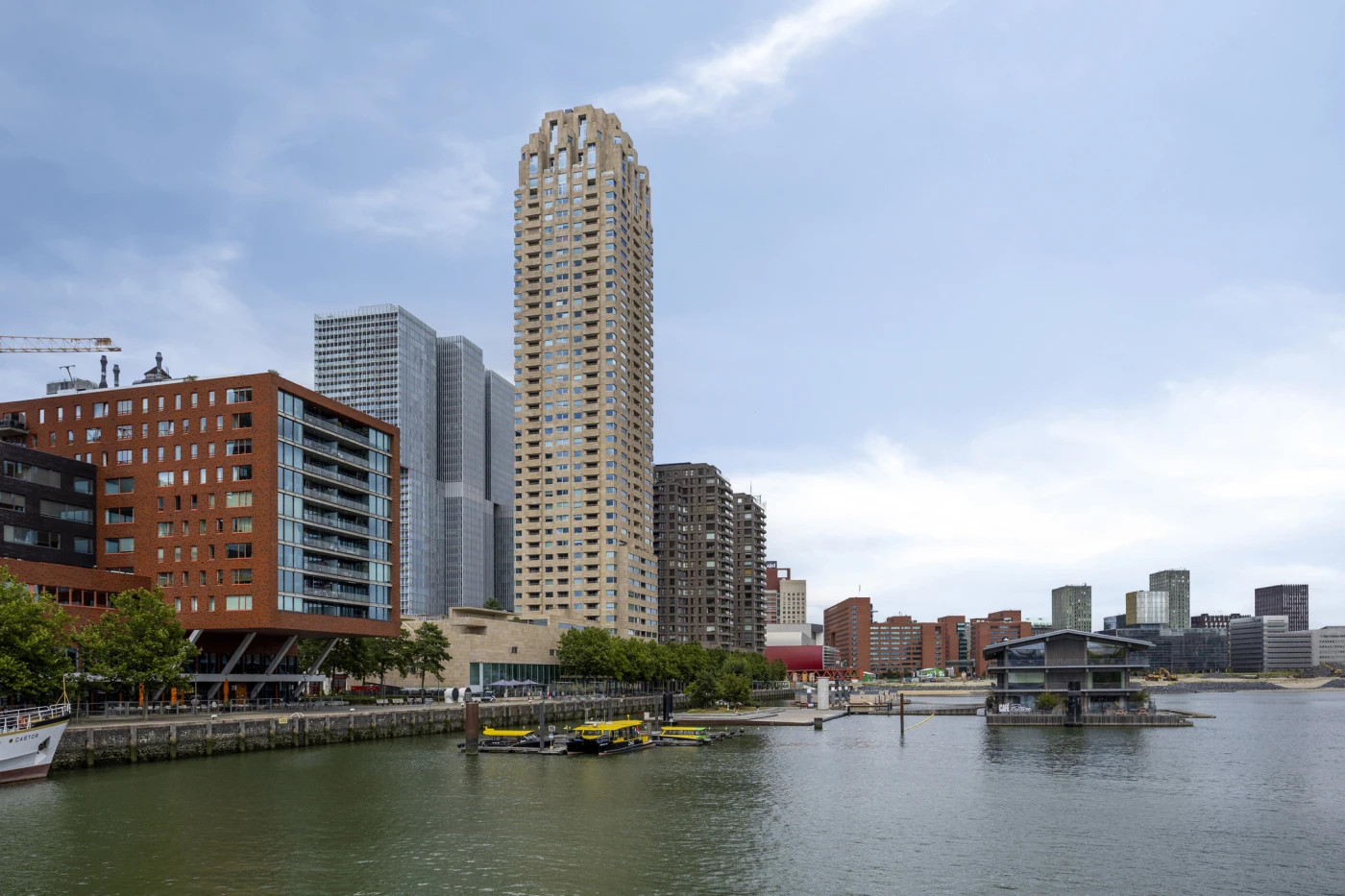 Appartement te koop: Van der Hoevenplein 187, Rotterdam