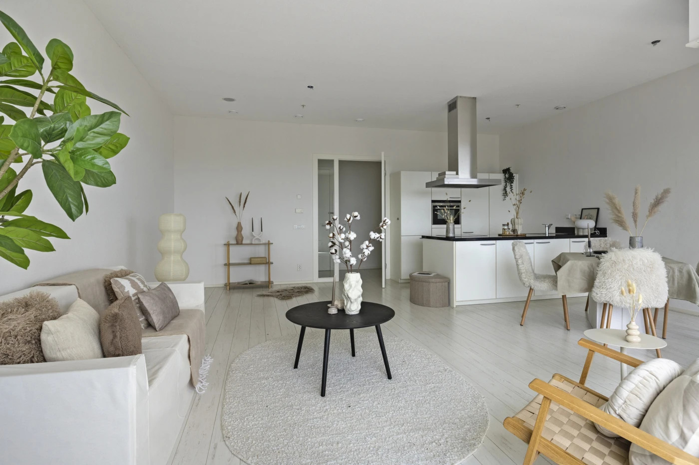 Appartement te koop: Van der Hoevenplein 187, Rotterdam