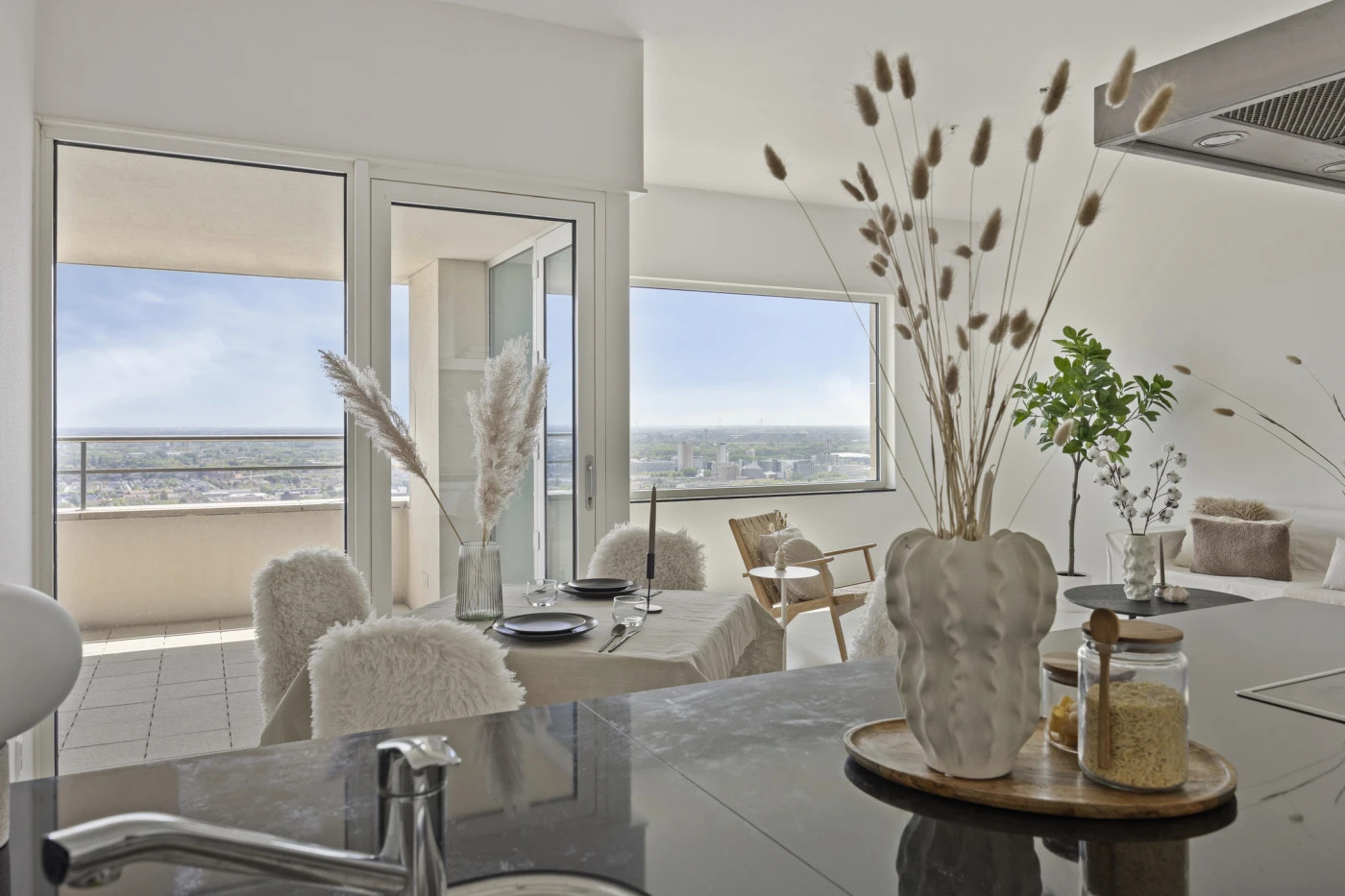 Appartement te koop: Van der Hoevenplein 187, Rotterdam