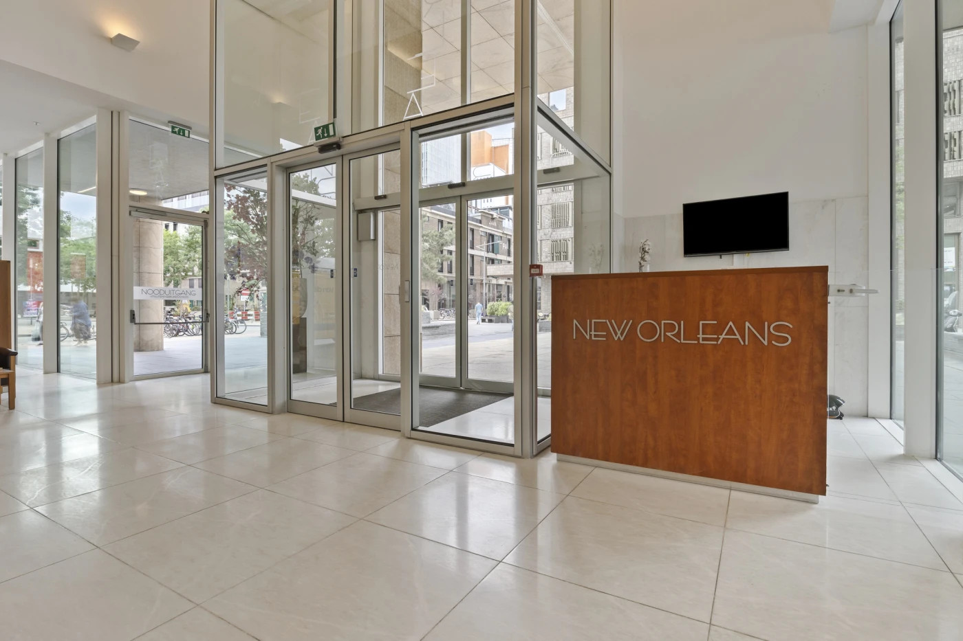 Appartement te koop: Van der Hoevenplein 187, Rotterdam