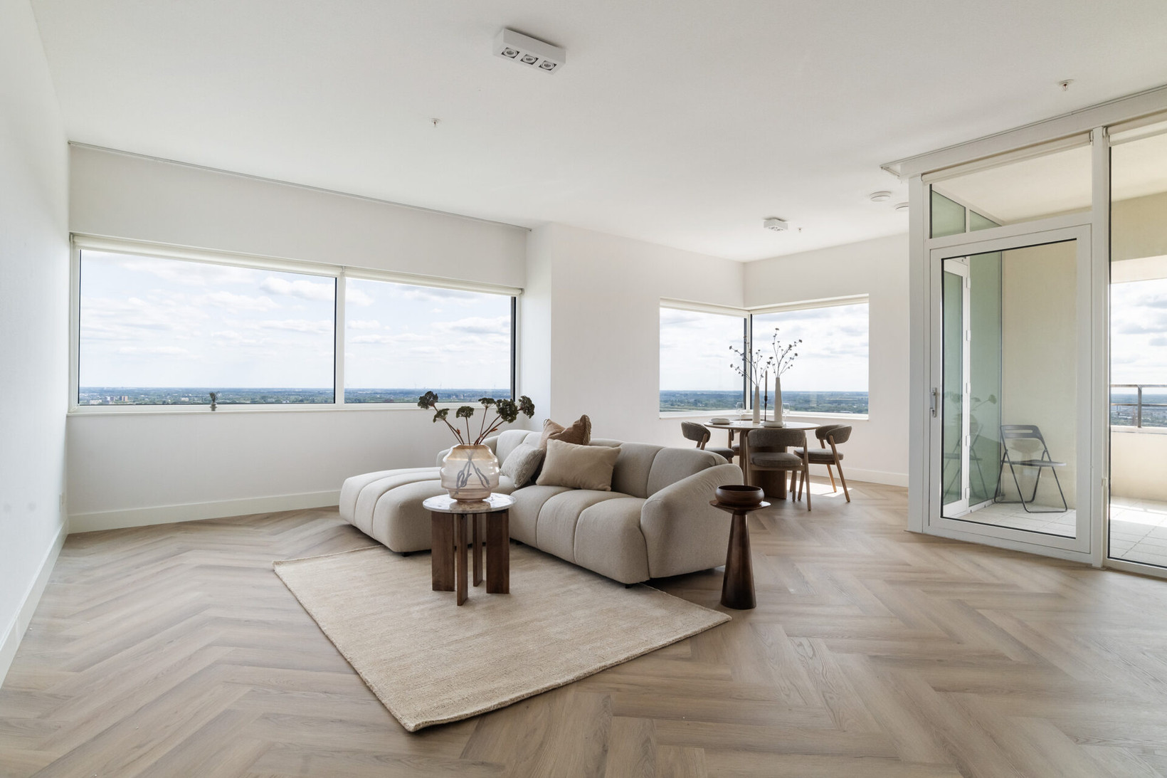 Appartement te koop: Van der Hoevenplein 188, Rotterdam