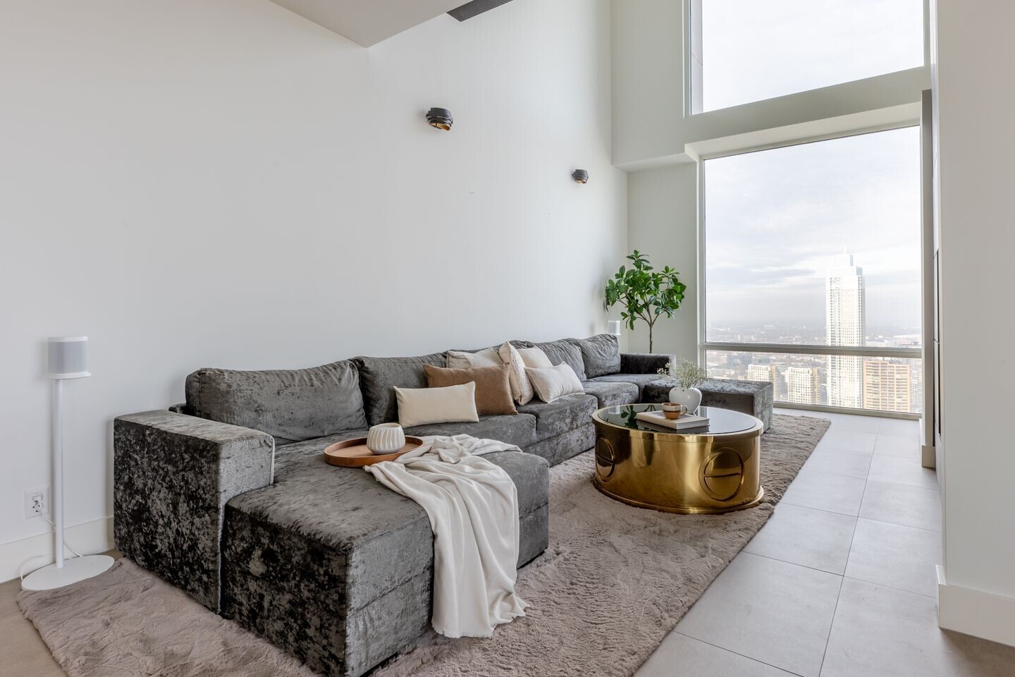 Appartement te koop: Van der Hoevenplein 232, Rotterdam