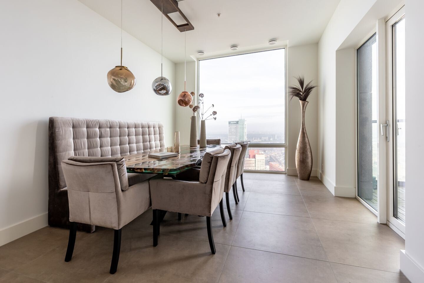 Appartement te koop: Van der Hoevenplein 232, Rotterdam