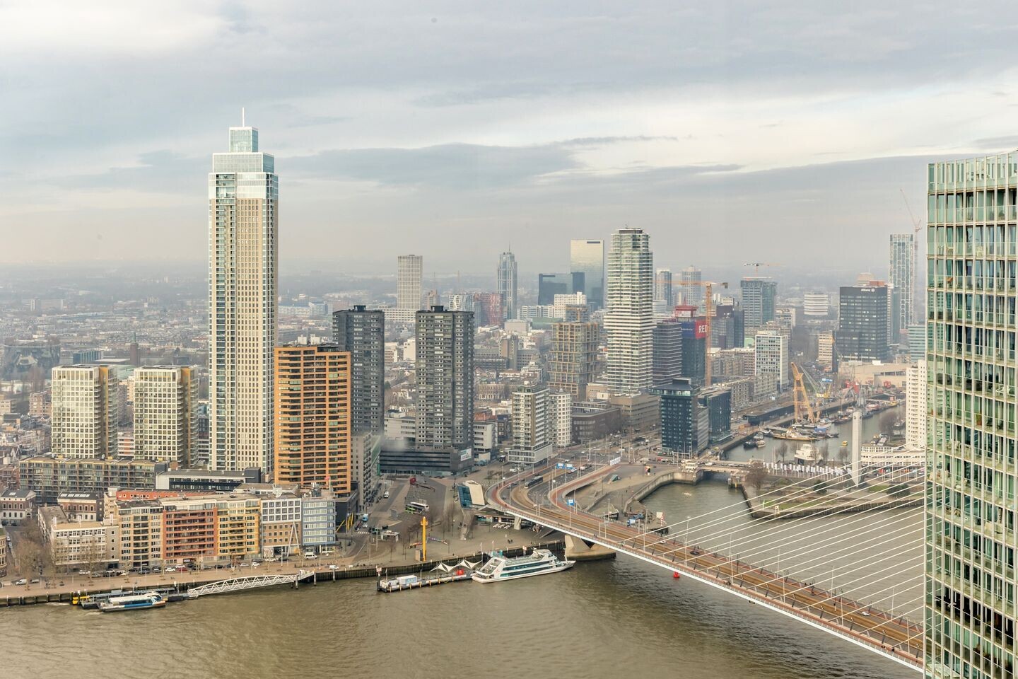 Appartement te koop: Van der Hoevenplein 232, Rotterdam