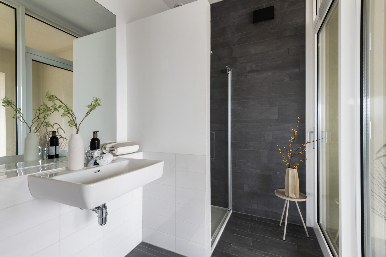 Appartement te koop: Van der Hoevenplein 36, Rotterdam
