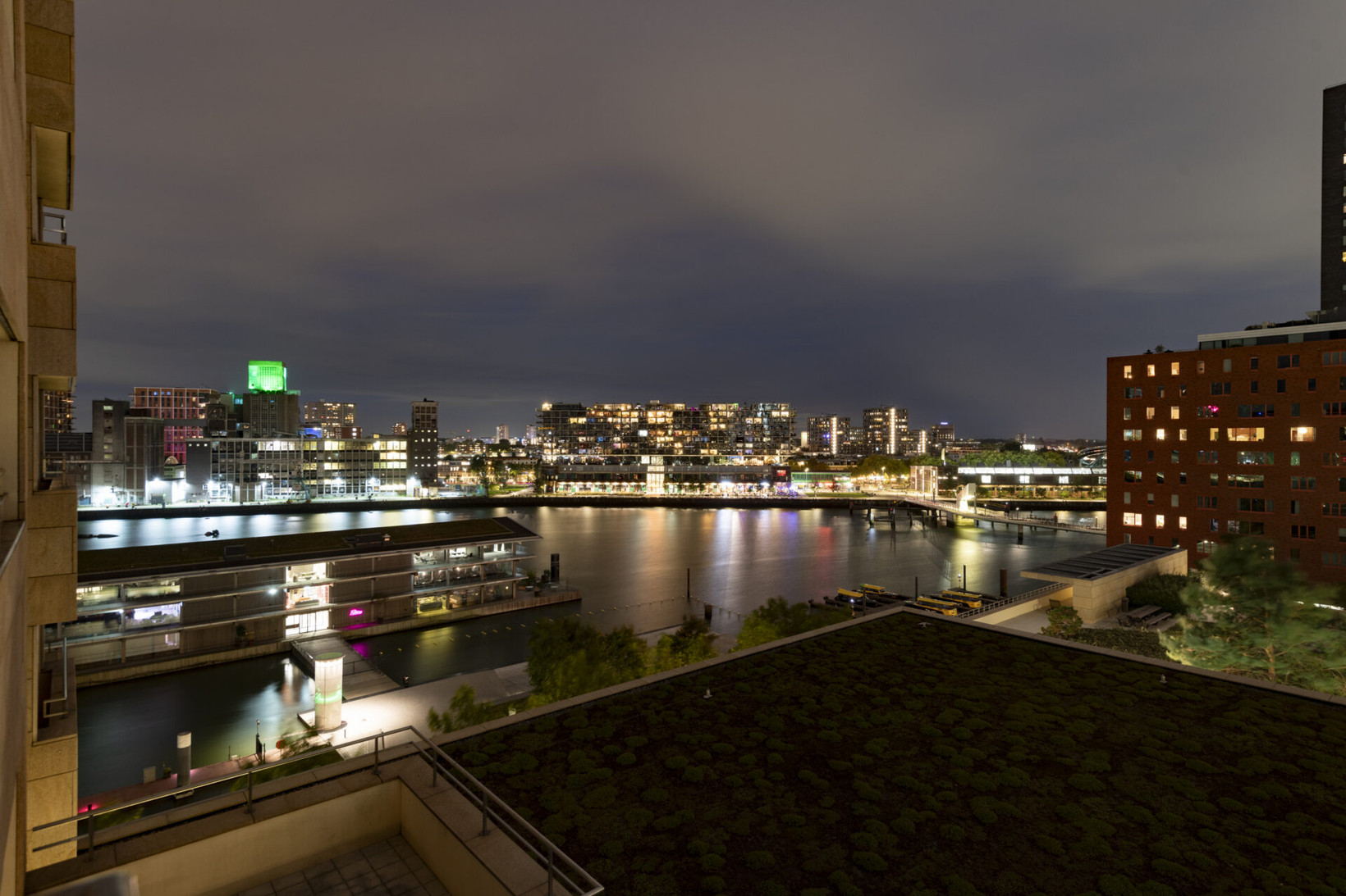 Appartement te koop: Van der Hoevenplein 36, Rotterdam
