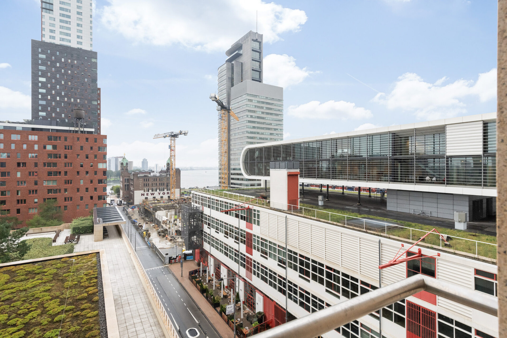Appartement te koop: Van der Hoevenplein 36, Rotterdam