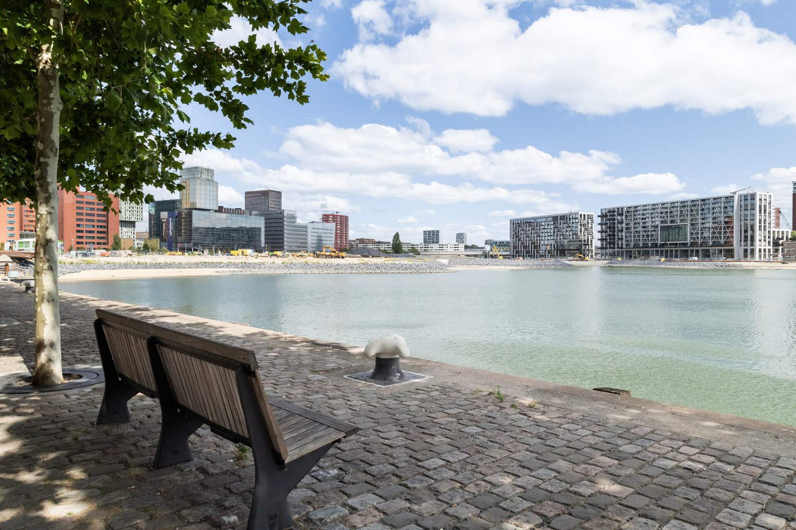 Appartement te koop: Van der Hoevenplein 36, Rotterdam