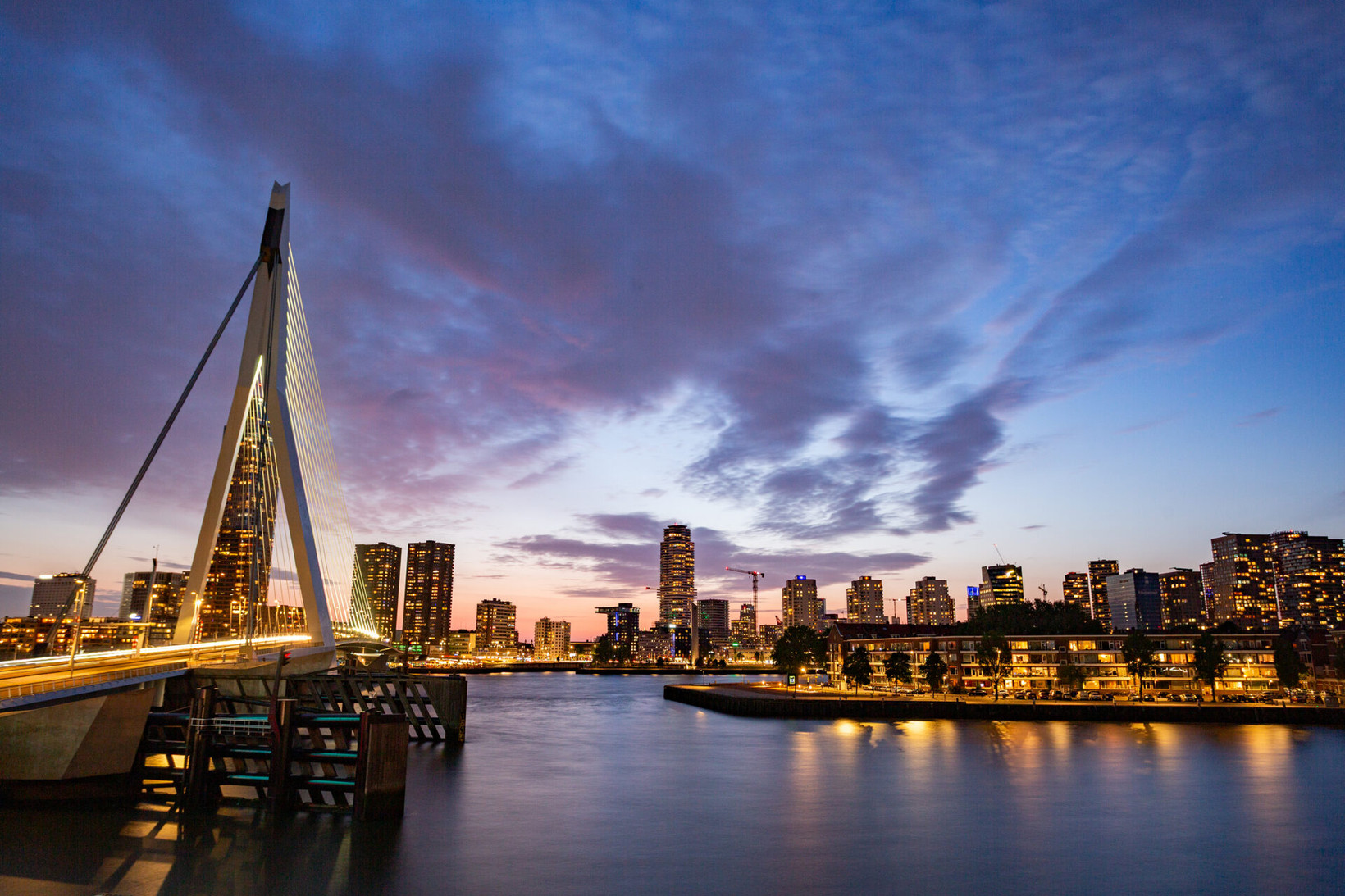 Appartement te koop: Van der Hoevenplein 36, Rotterdam