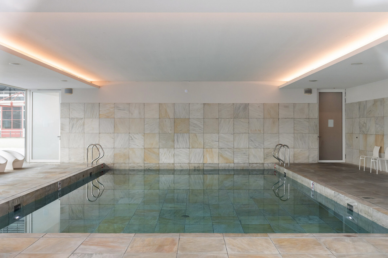 Appartement te koop: Van der Hoevenplein 36, Rotterdam