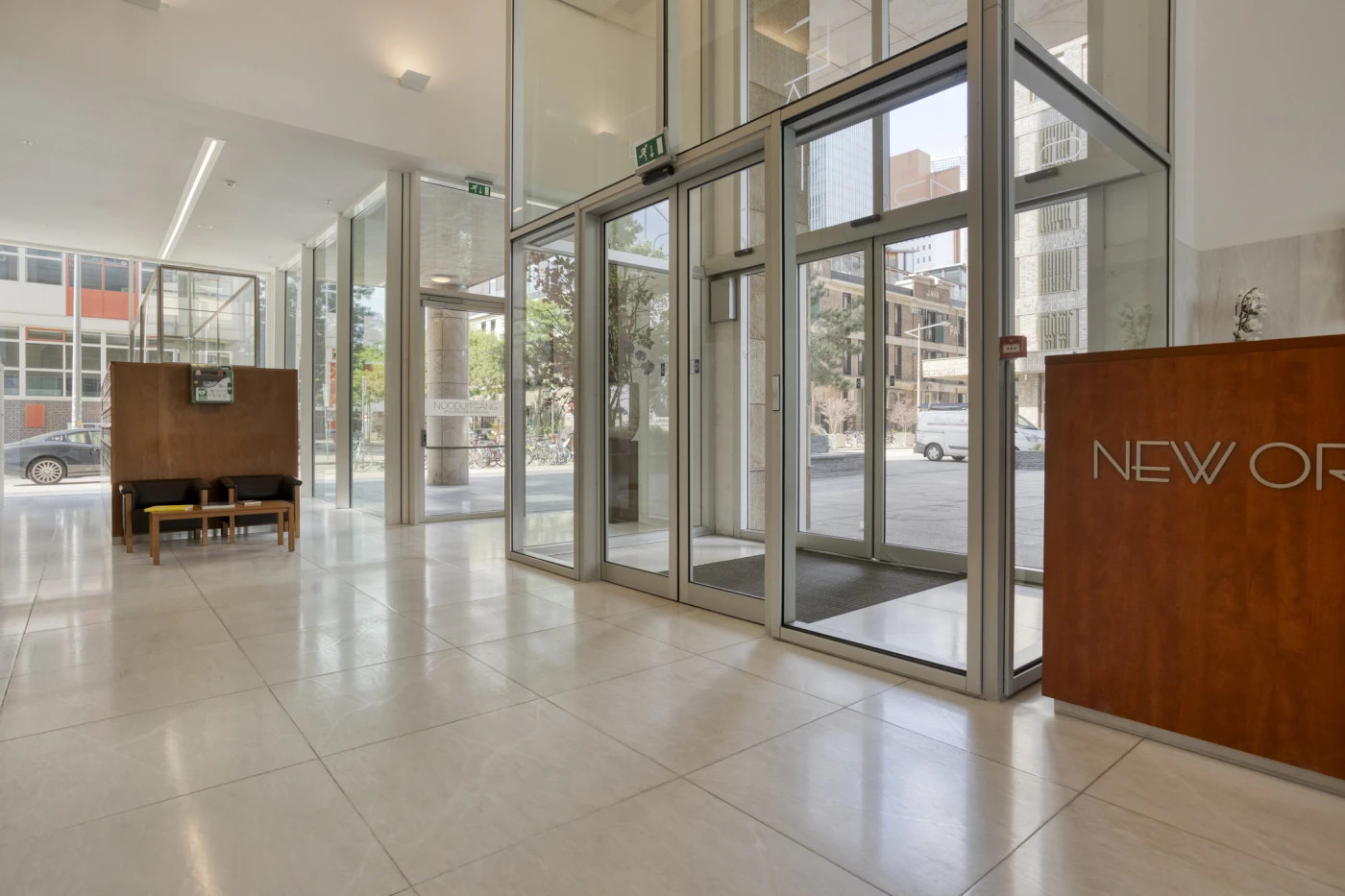 Appartement te koop: Van der Hoevenplein 76, Rotterdam