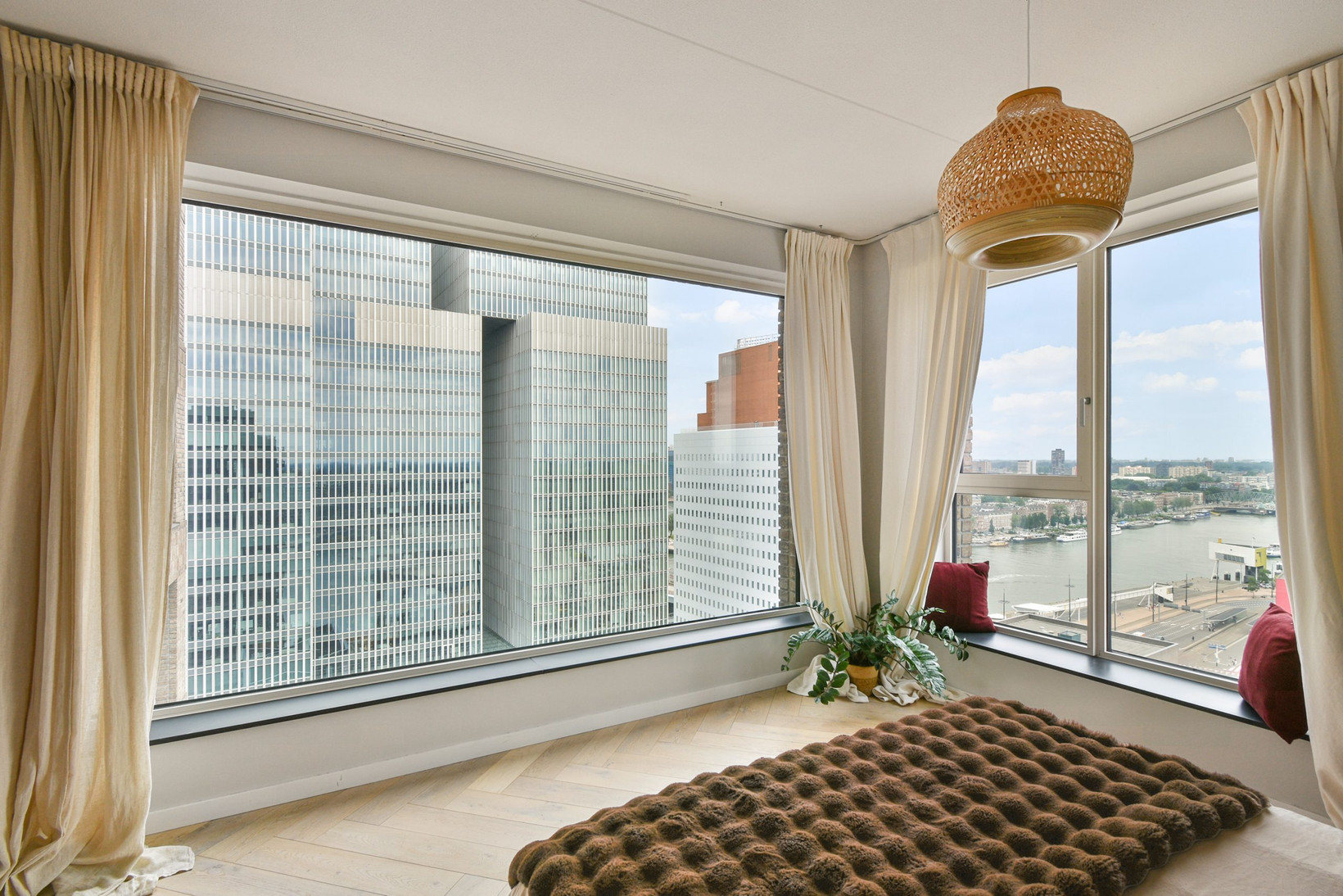 Appartement te koop: De Monchyplein 95, Rotterdam
