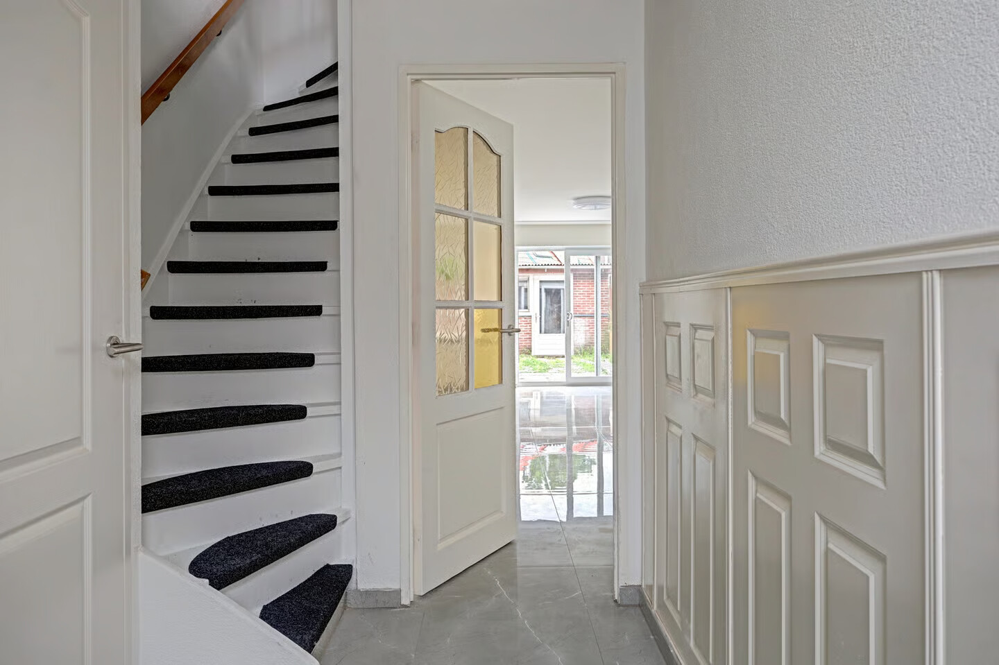 Tussenwoning te koop: Narcissenstraat 46, Rotterdam