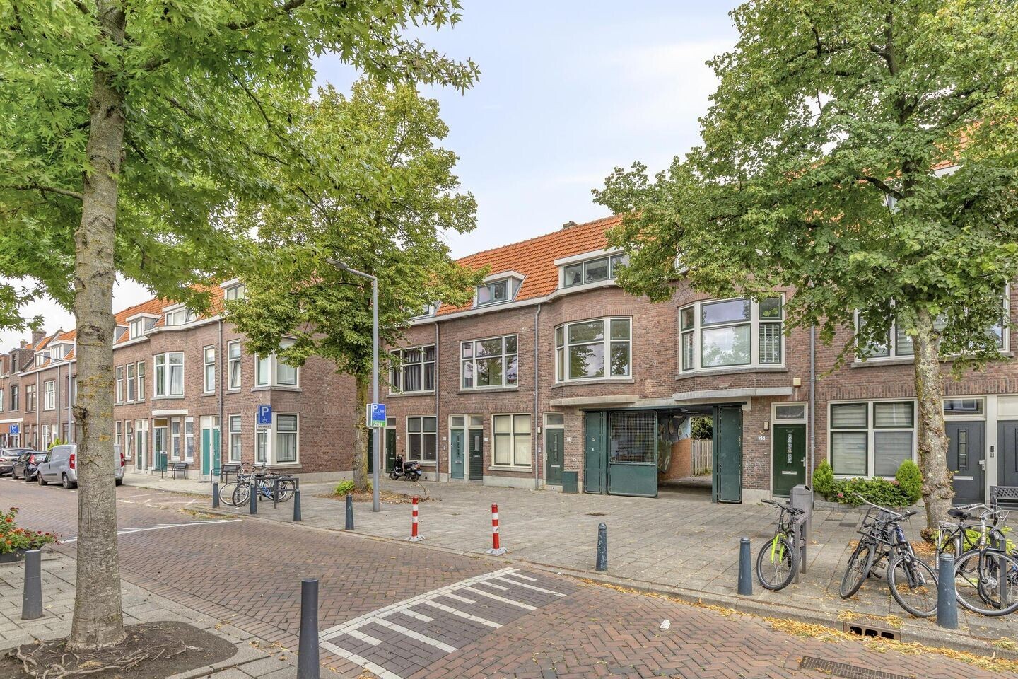 Tussenwoning te koop: Friesestraat 29, Rotterdam