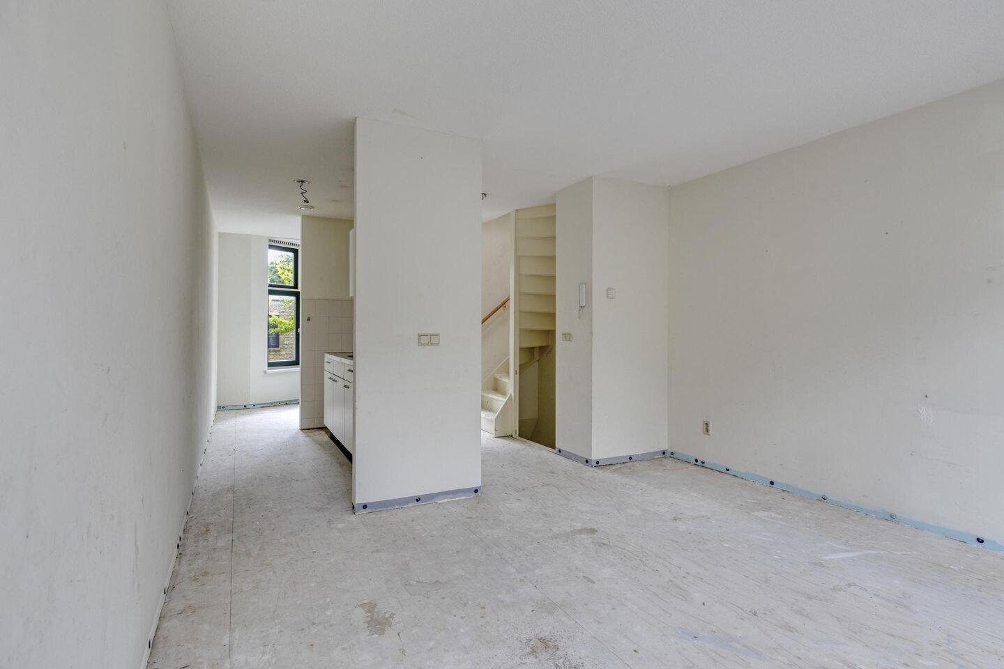 Tussenwoning te koop: Friesestraat 29, Rotterdam