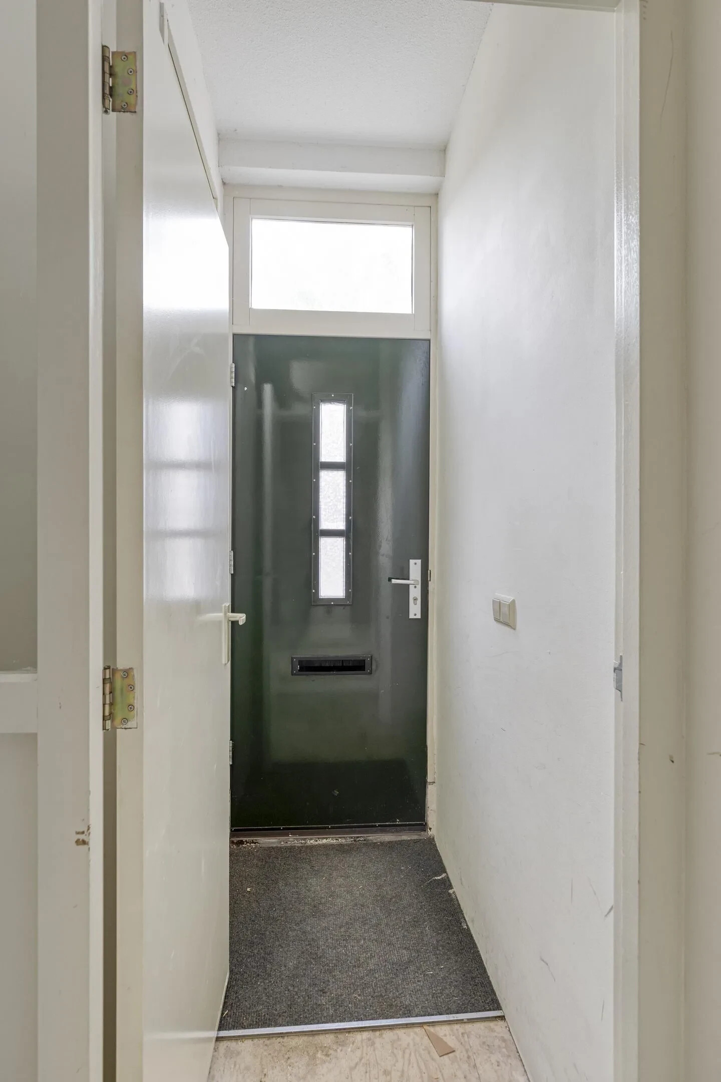 Tussenwoning te koop: Friesestraat 29, Rotterdam