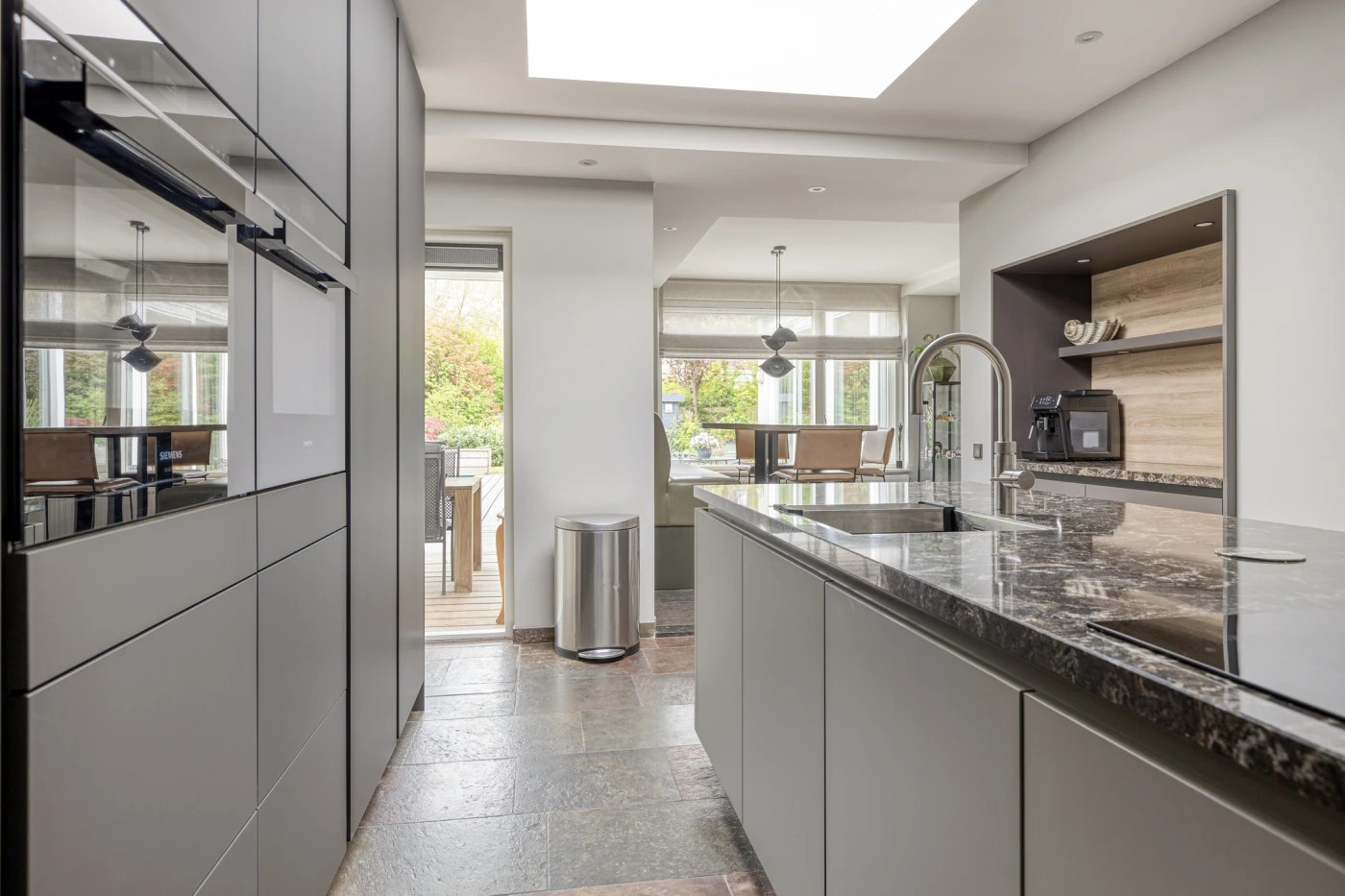 Vrijstaande woning te koop: Karl Marxstraat 86, Rotterdam