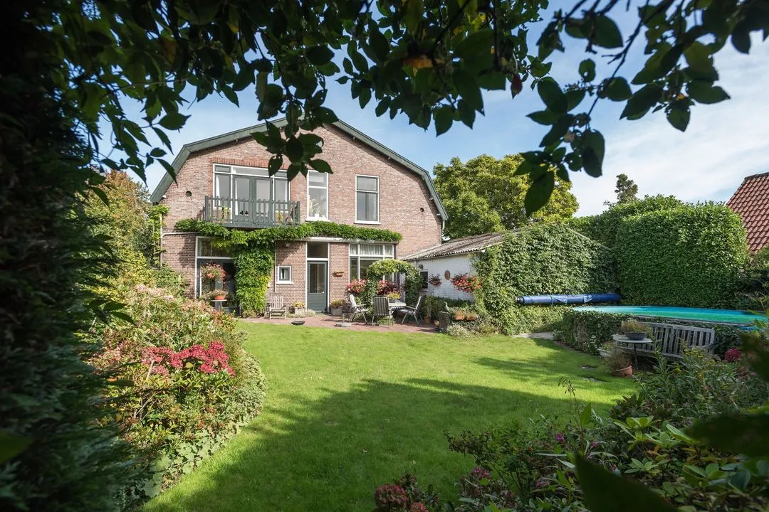 Vrijstaande woning te koop: Benedenrijweg 559, Rotterdam