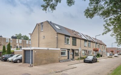 Schinnenbaan 54