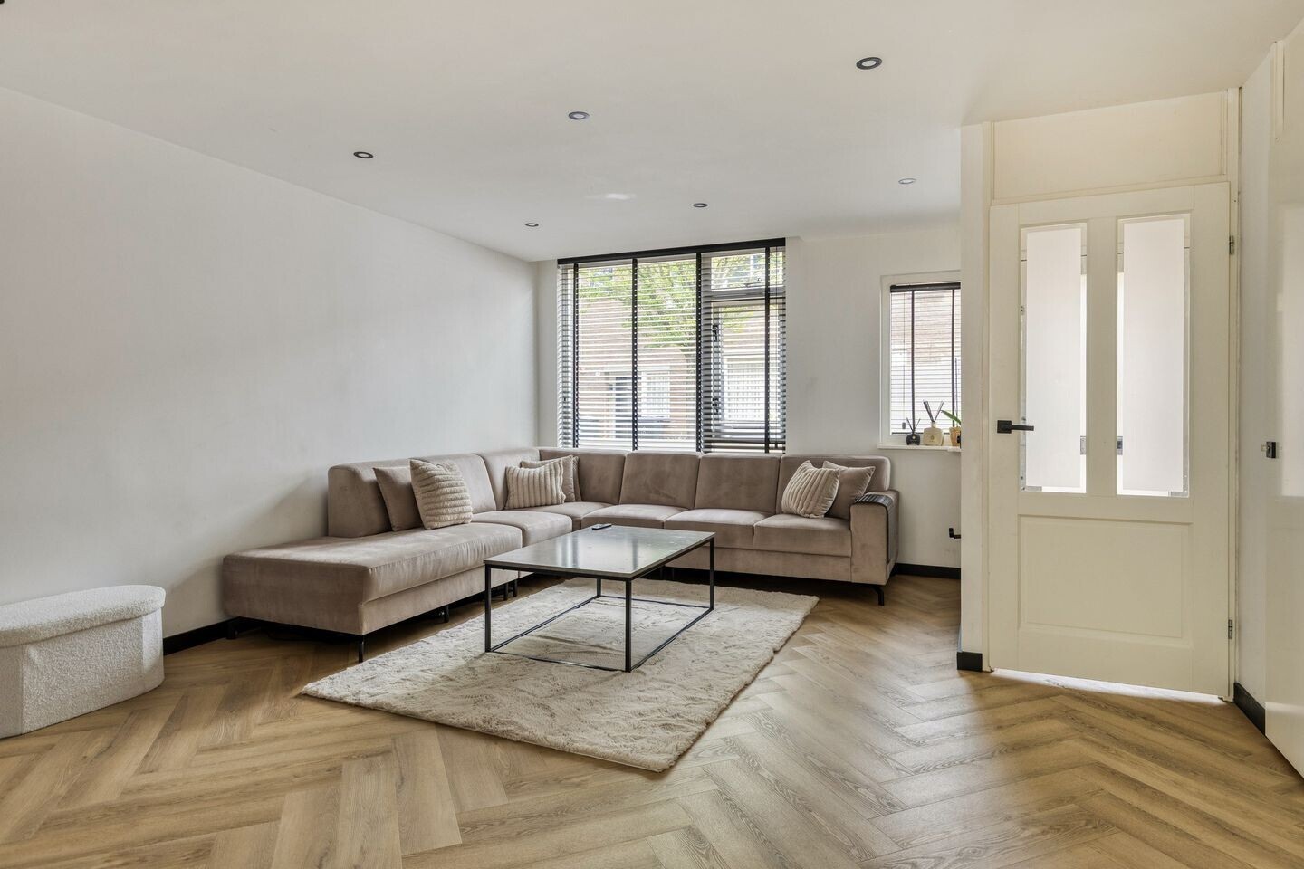 Tussenwoning te koop: Slangenburgerf 17, Rotterdam