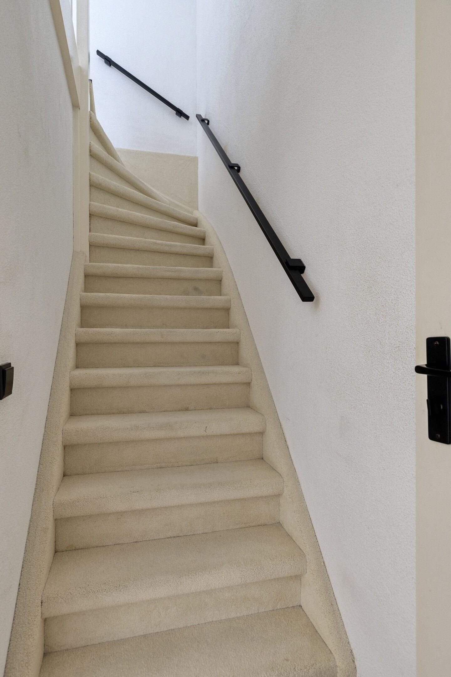Tussenwoning te koop: Slangenburgerf 17, Rotterdam