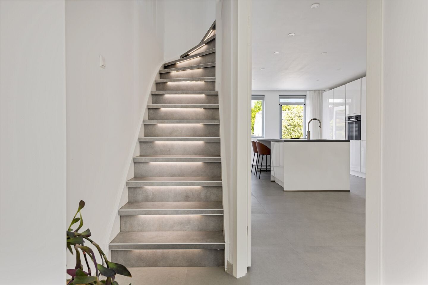 Appartement te koop: Rhijnauwensingel 73, Rotterdam