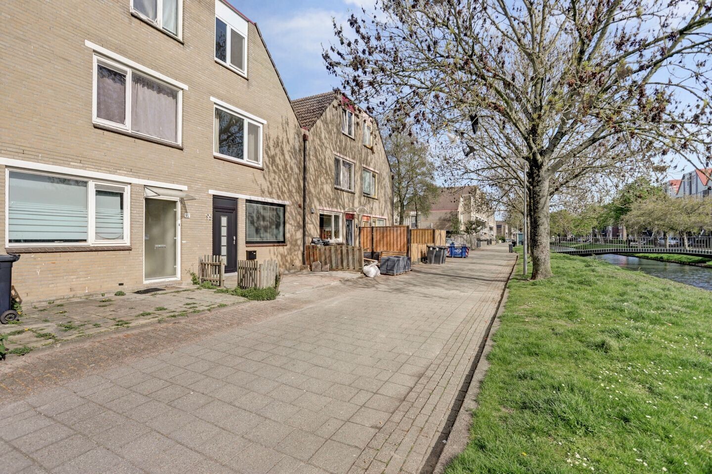 Tussenwoning te koop: rhijnauwensingel 95, Rotterdam