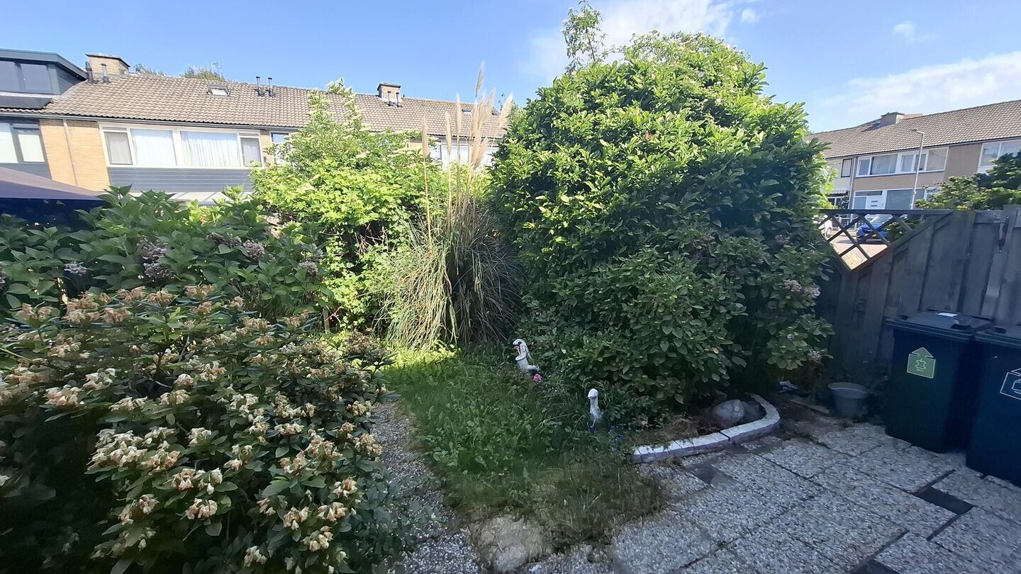 Tussenwoning te koop: Sluiskreek 23, Rotterdam