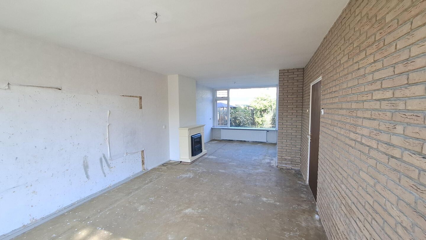 Tussenwoning te koop: Sluiskreek 23, Rotterdam