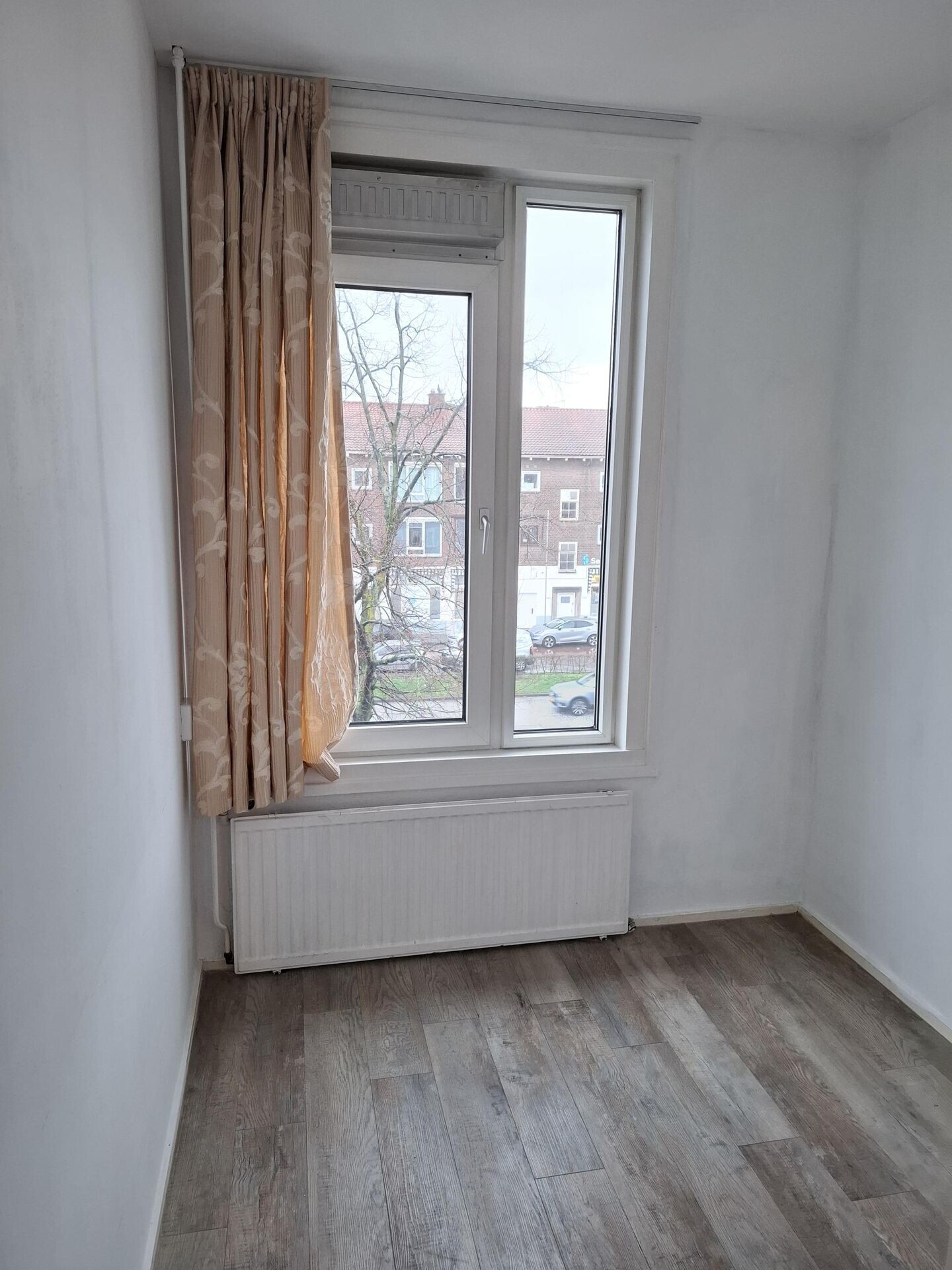 Appartement te koop: Dorpsweg 167C, Rotterdam