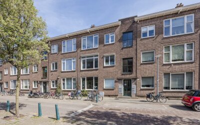 Nachtegaals. 18-B