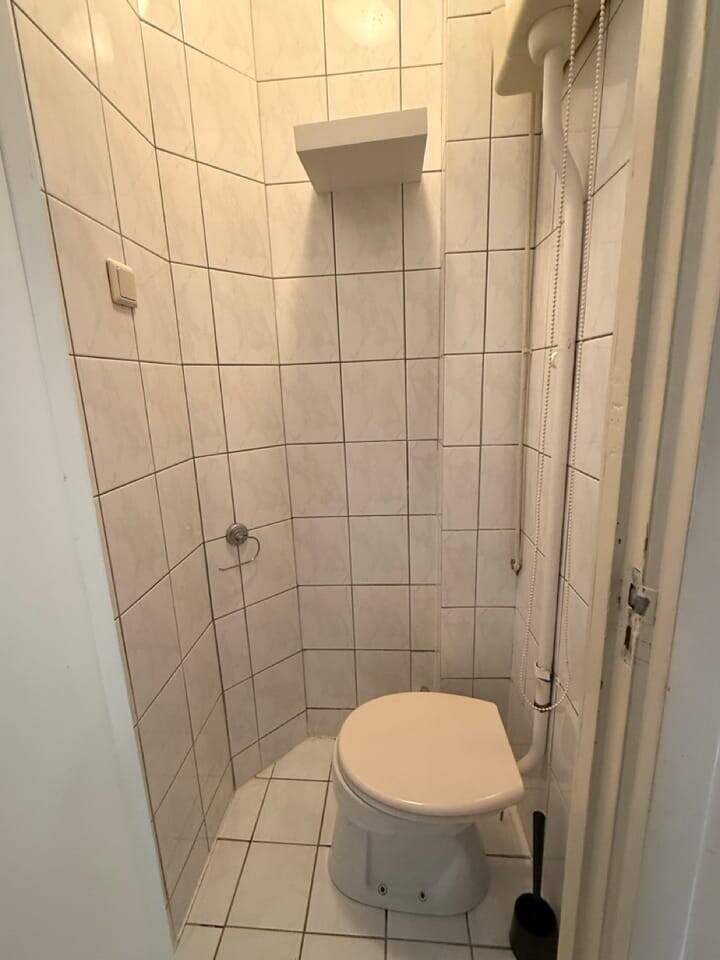 Tussenwoning te koop: Frans Bekkerstraat 50, Rotterdam