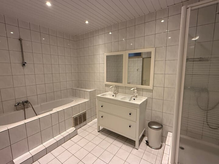 Tussenwoning te koop: Frans Bekkerstraat 50, Rotterdam