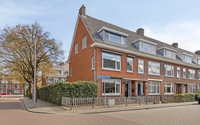 Nieuwenhoor. 42