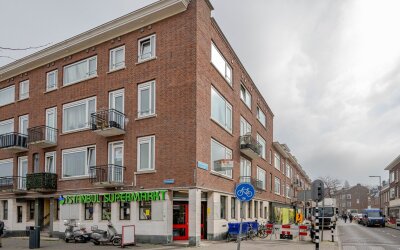 Katendrecht. 377-B