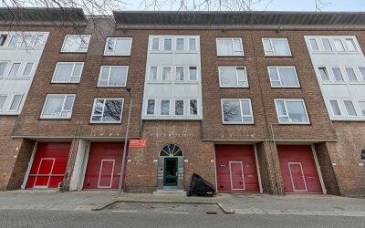 Van Oestend. 21-B