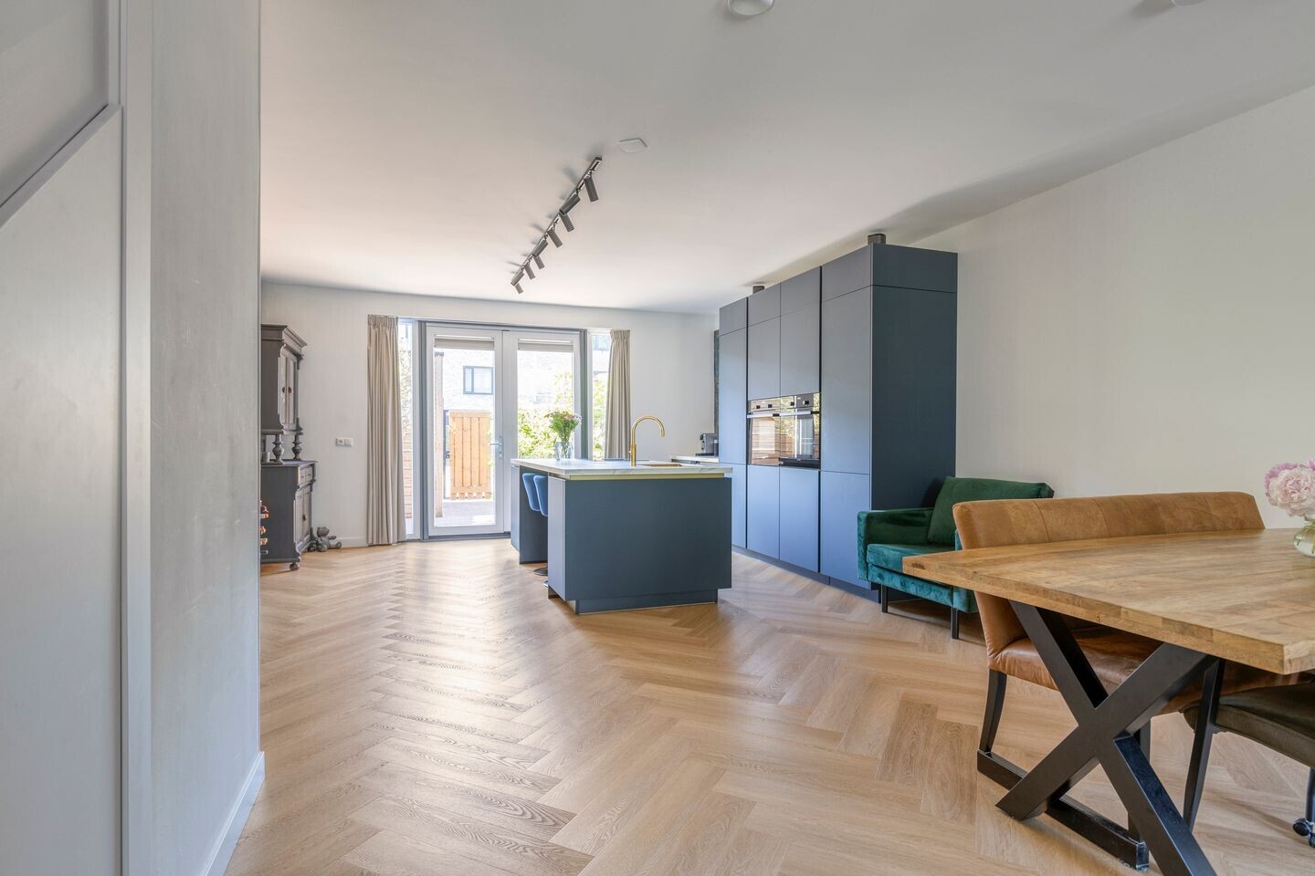 Tussenwoning te koop: Janey Tetarypad 12, Rotterdam