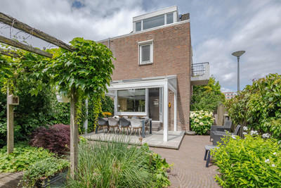 Ellewoutsdijkstraat 232
