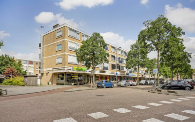 Krabbendijk. 87