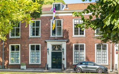 Tuinlaan 12