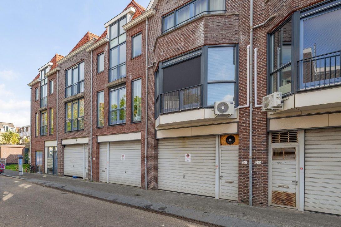 Appartement te koop: Baan 30C, Schiedam