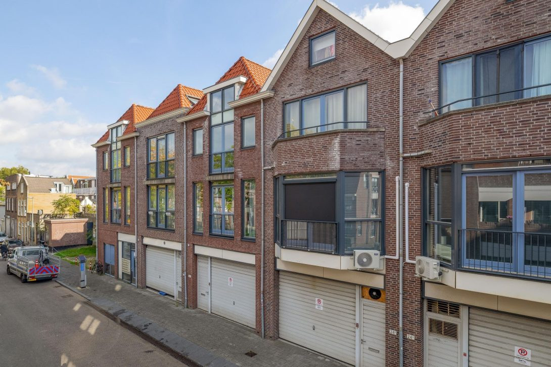 Appartement te koop: Baan 30C, Schiedam