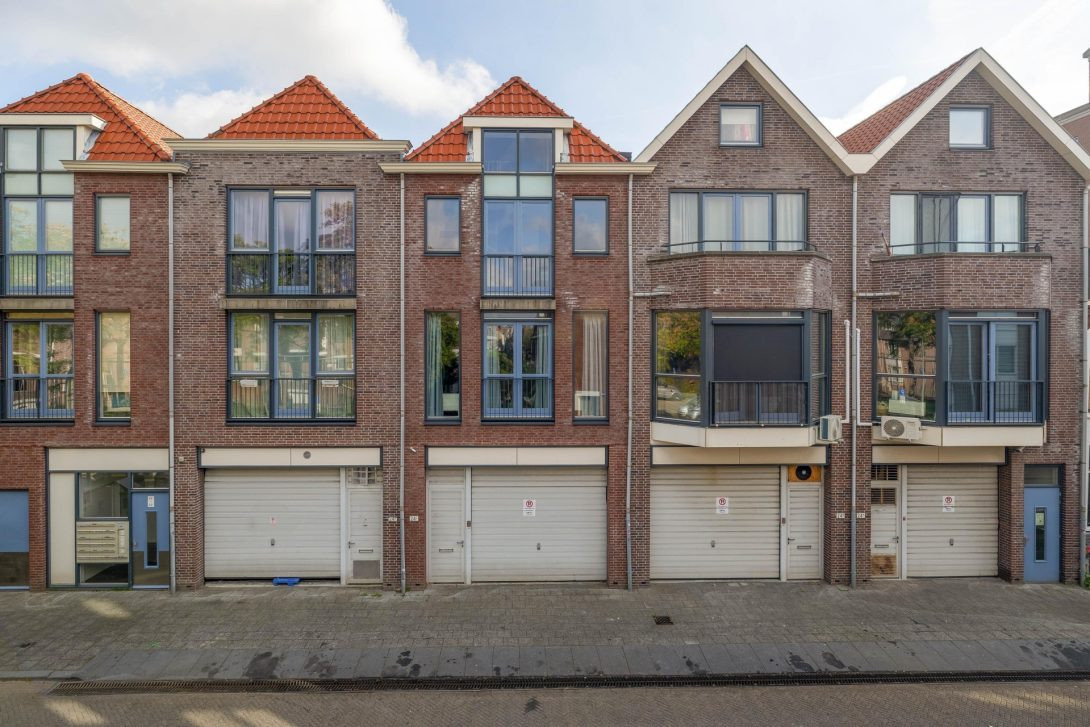 Appartement te koop: Baan 30C, Schiedam