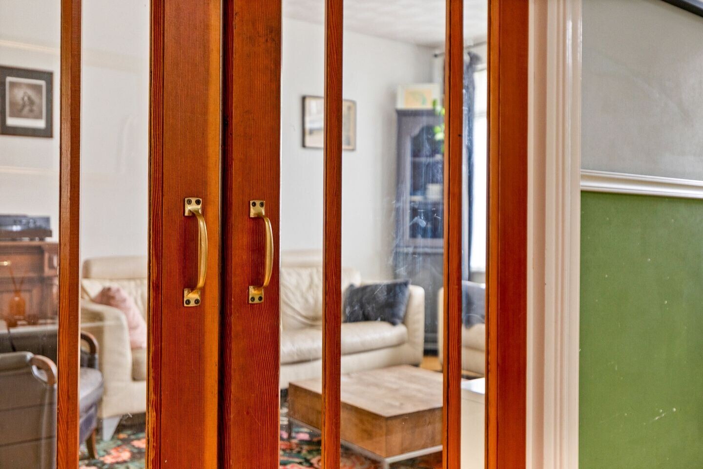 Tussenwoning te koop: Oostsingel 66, Schiedam