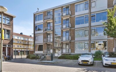 Newtonplein 49