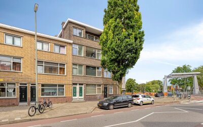 Rozenburgsestraat 8-B
