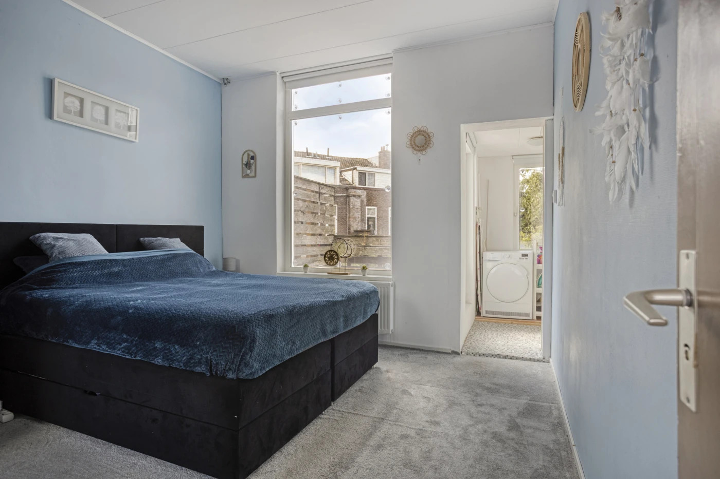 Tussenwoning te koop: Rozenburgsestraat 30, Schiedam