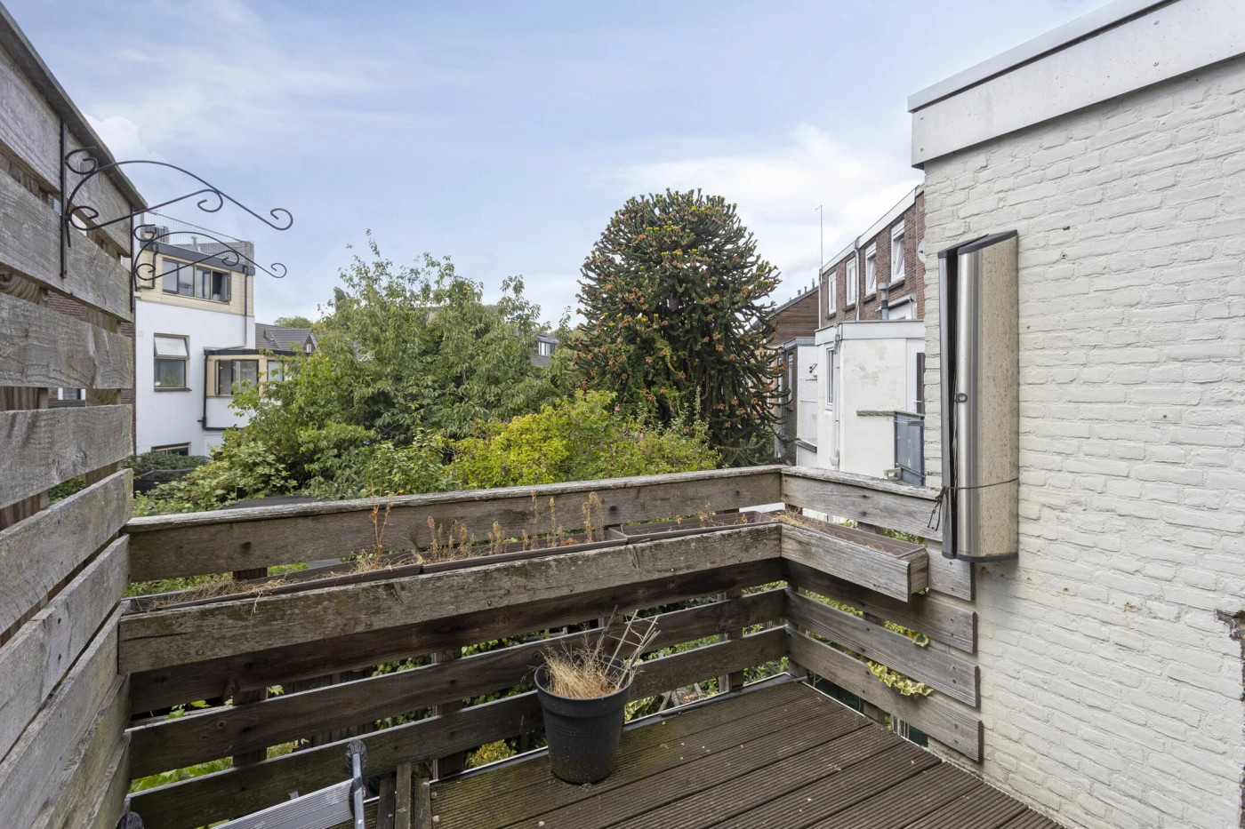 Tussenwoning te koop: Rozenburgsestraat 30, Schiedam